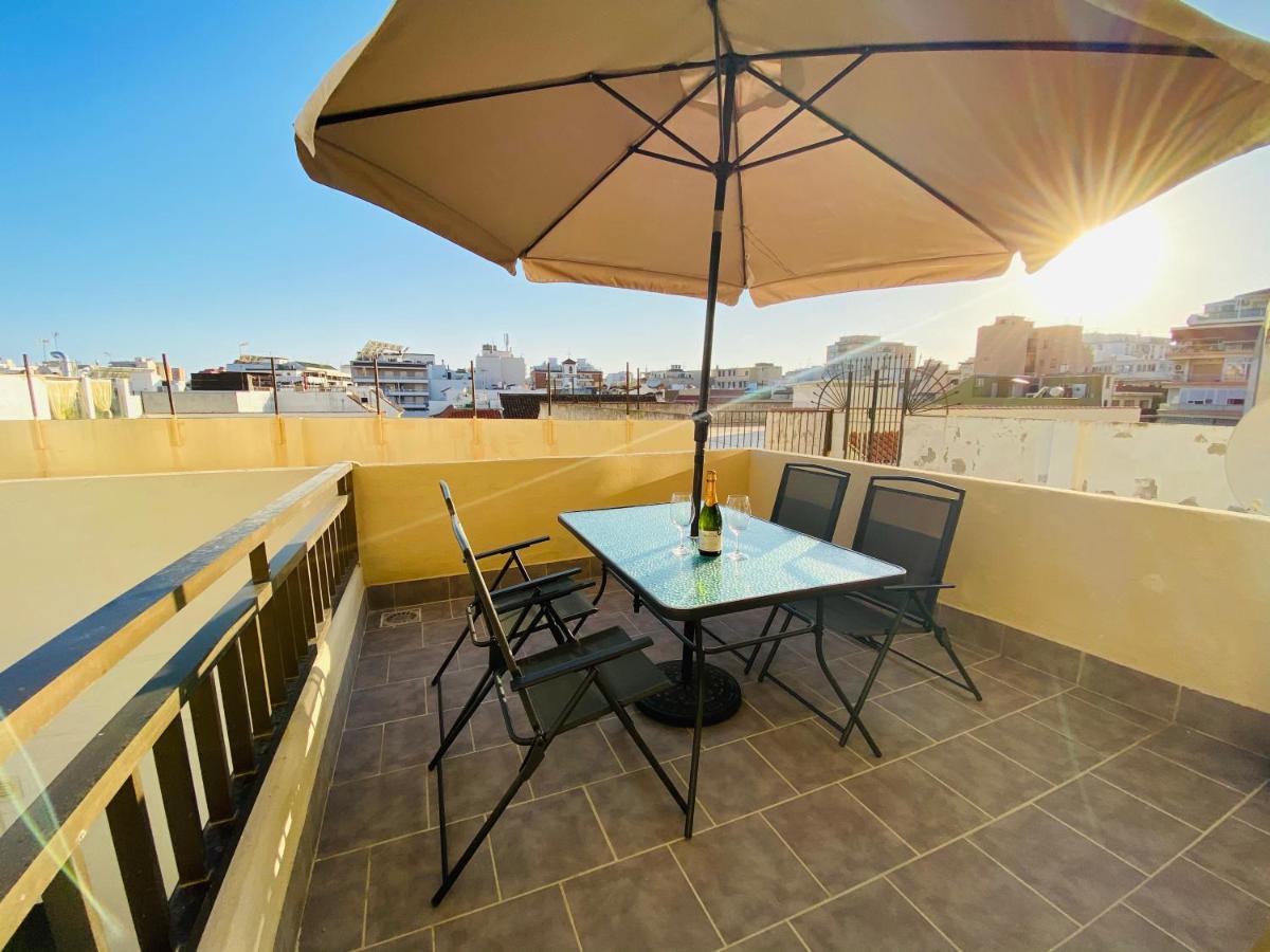 Fresh And Modern Delux Apartment In 1 Min From The Beach! Fuengirola Ngoại thất bức ảnh