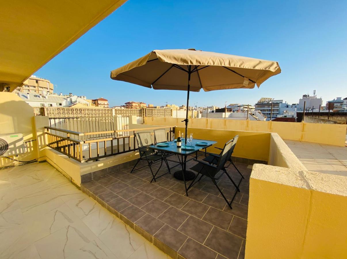 Fresh And Modern Delux Apartment In 1 Min From The Beach! Fuengirola Ngoại thất bức ảnh