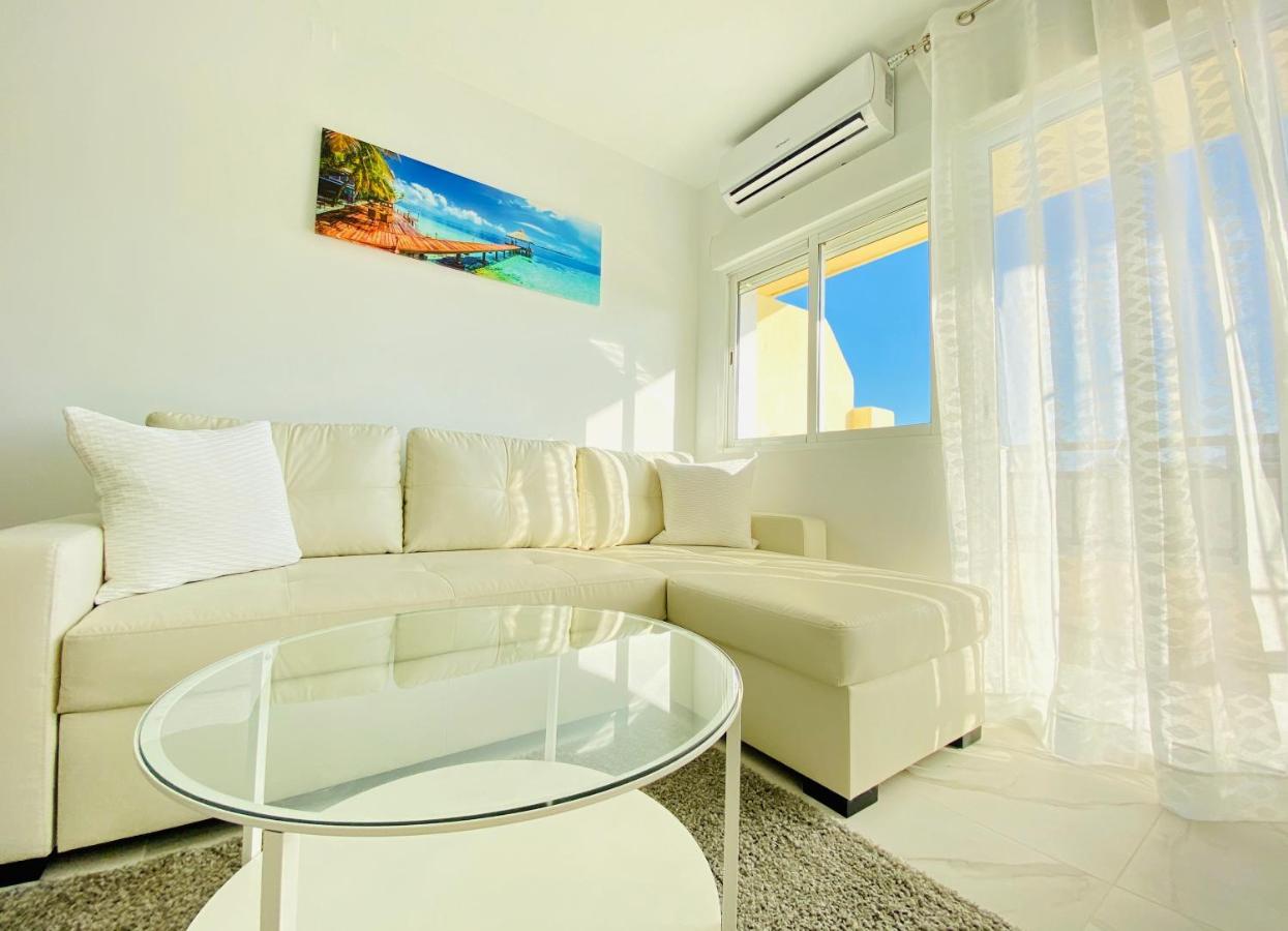 Fresh And Modern Delux Apartment In 1 Min From The Beach! Fuengirola Ngoại thất bức ảnh