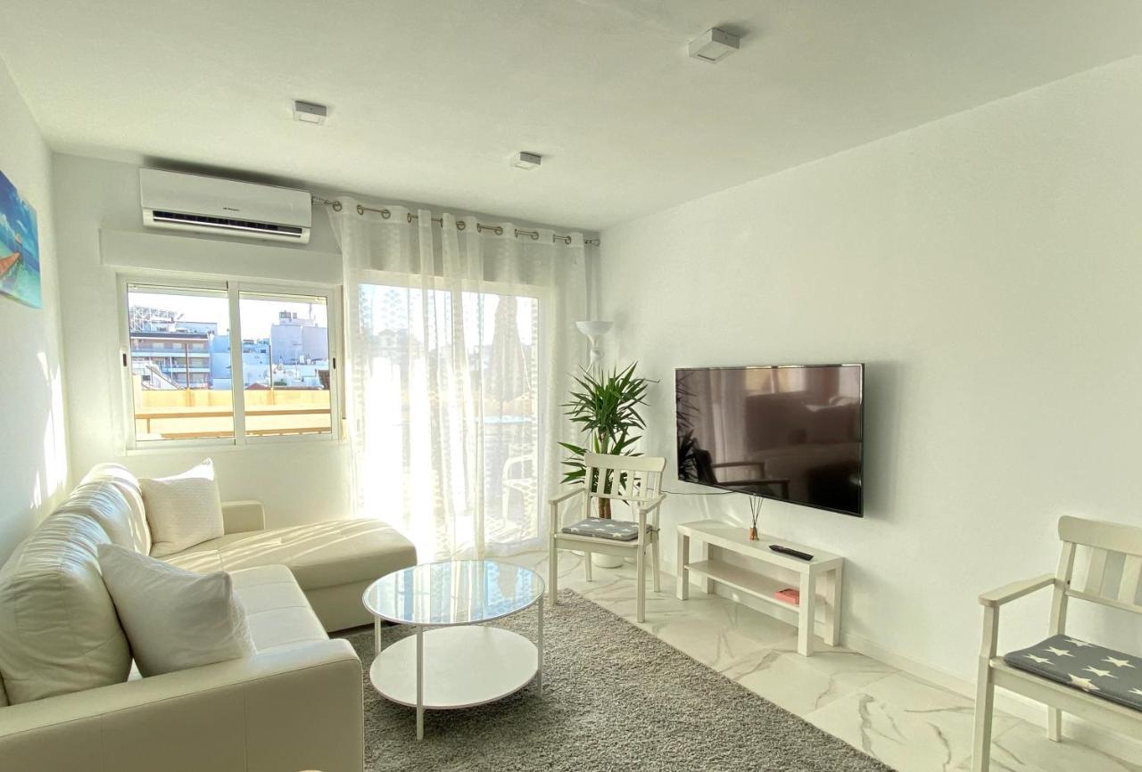 Fresh And Modern Delux Apartment In 1 Min From The Beach! Fuengirola Ngoại thất bức ảnh