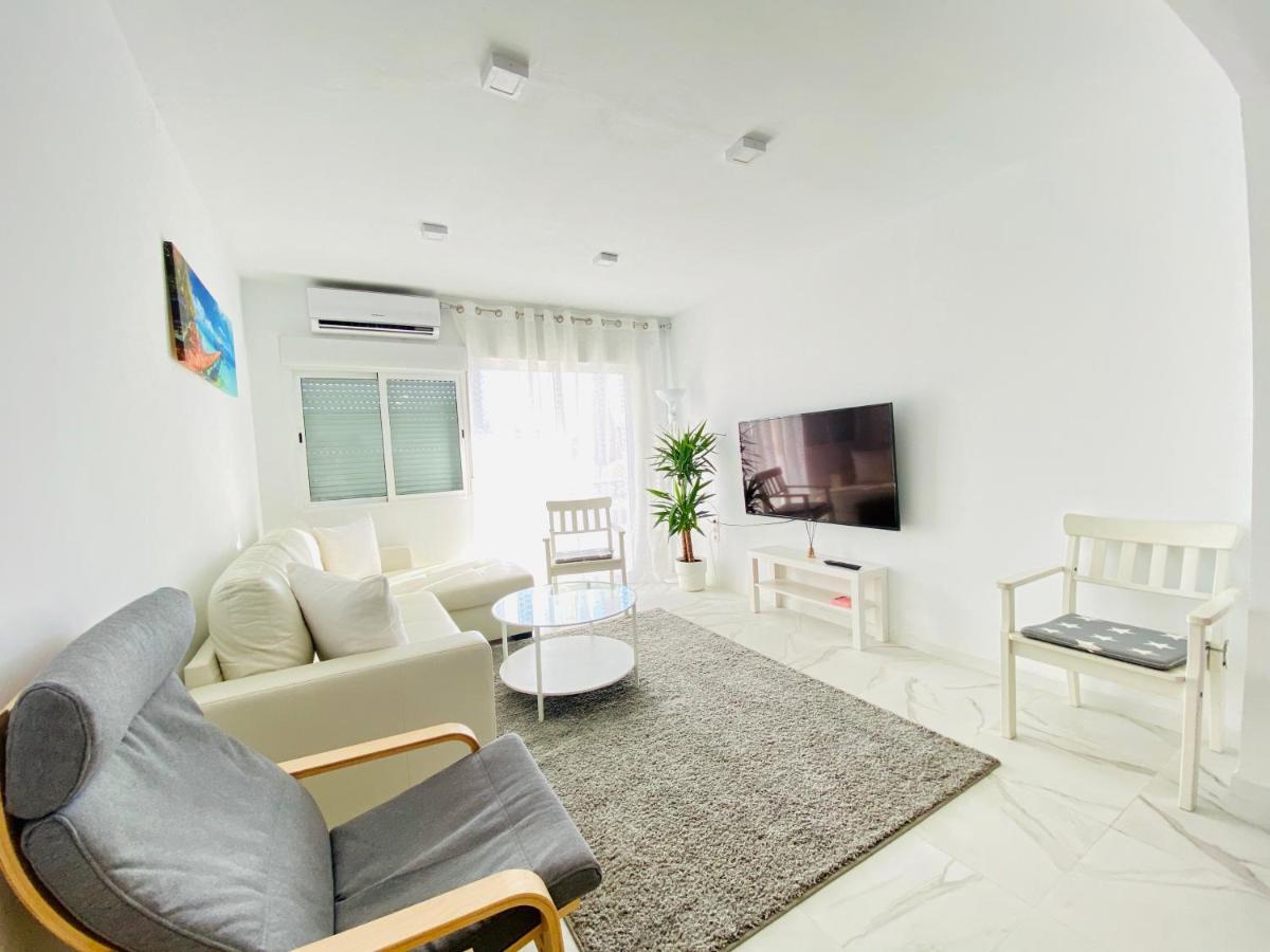 Fresh And Modern Delux Apartment In 1 Min From The Beach! Fuengirola Ngoại thất bức ảnh